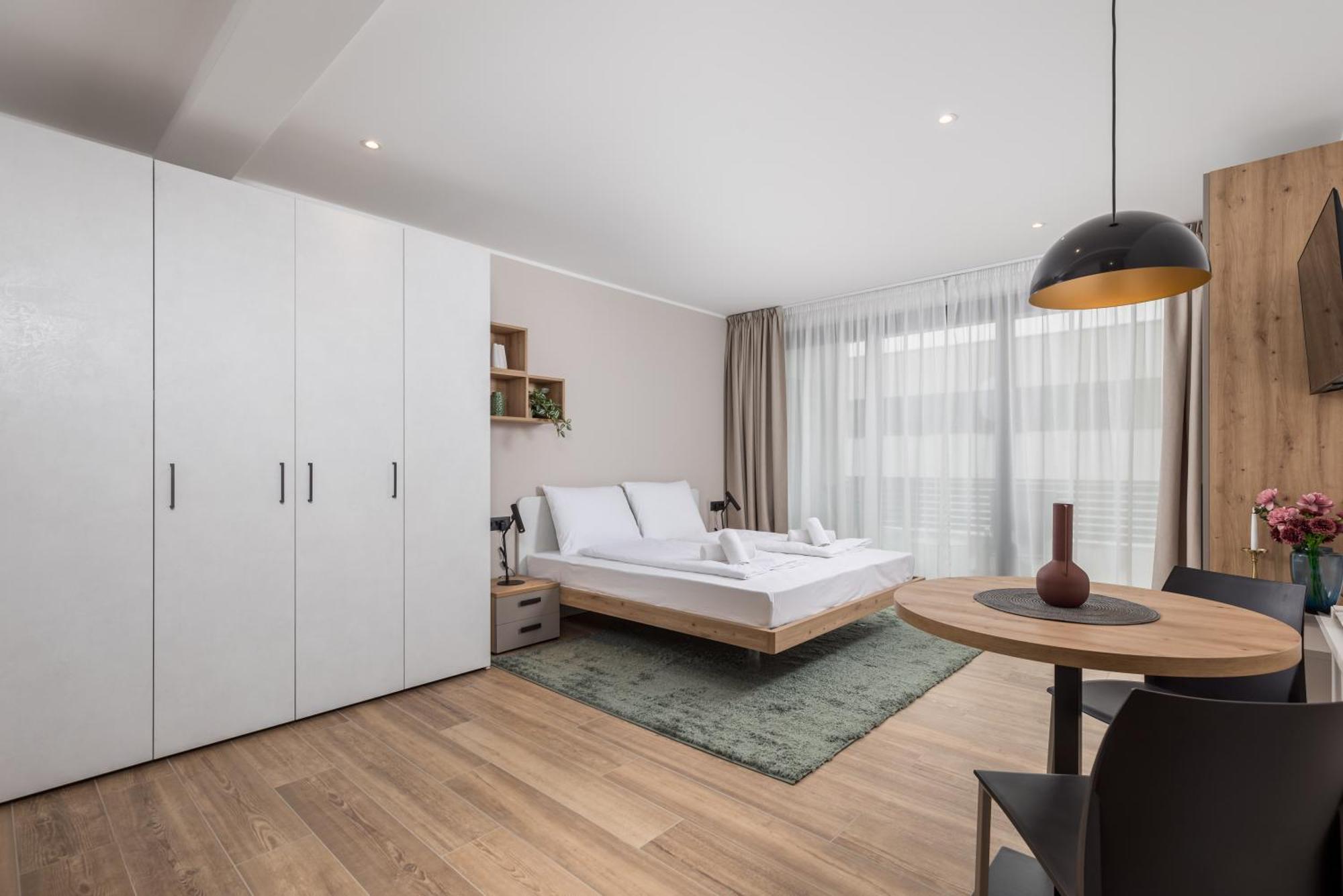 Belinda Apartments With Balcony & Private Parking Opatija Buitenkant foto