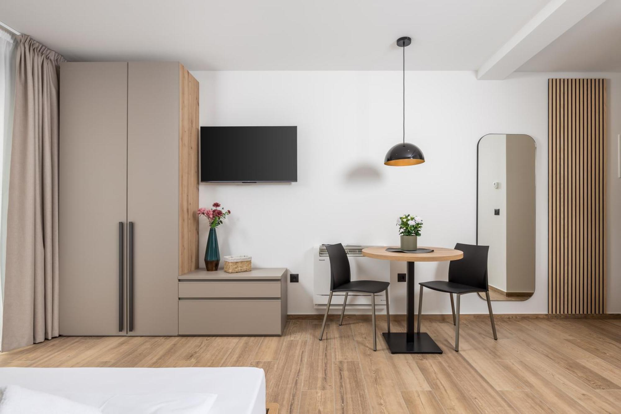 Belinda Apartments With Balcony & Private Parking Opatija Buitenkant foto