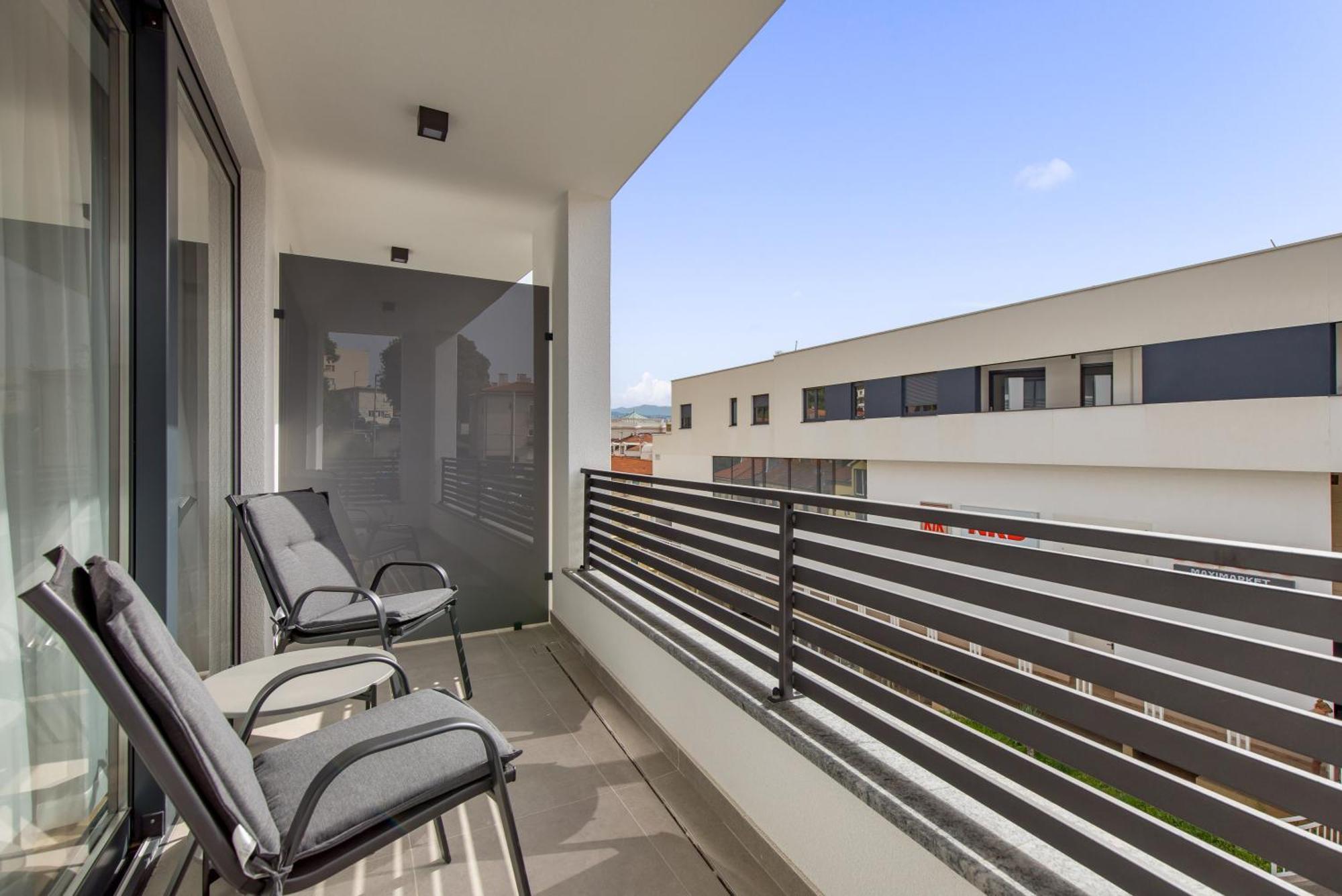 Belinda Apartments With Balcony & Private Parking Opatija Buitenkant foto