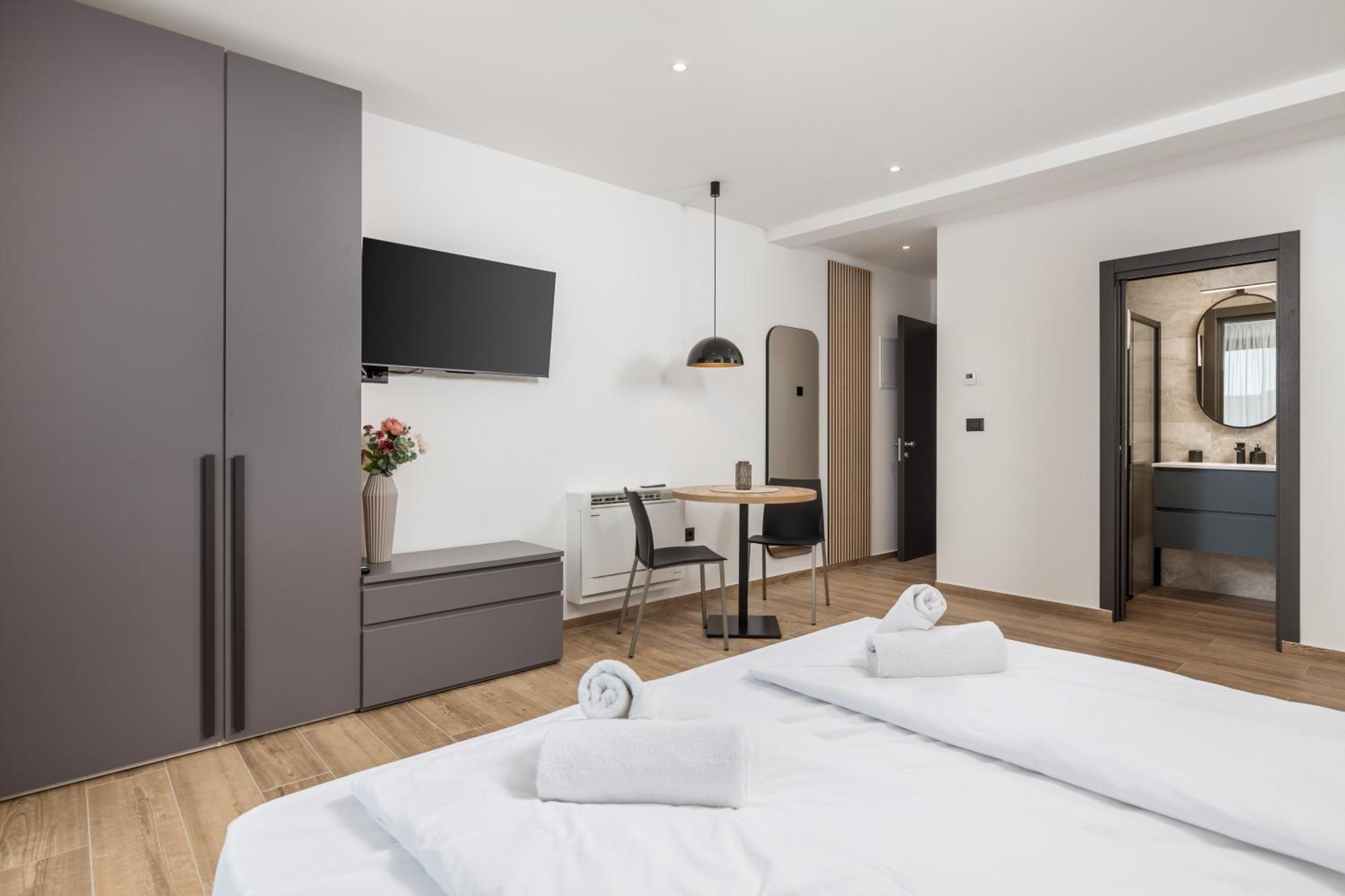 Belinda Apartments With Balcony & Private Parking Opatija Buitenkant foto