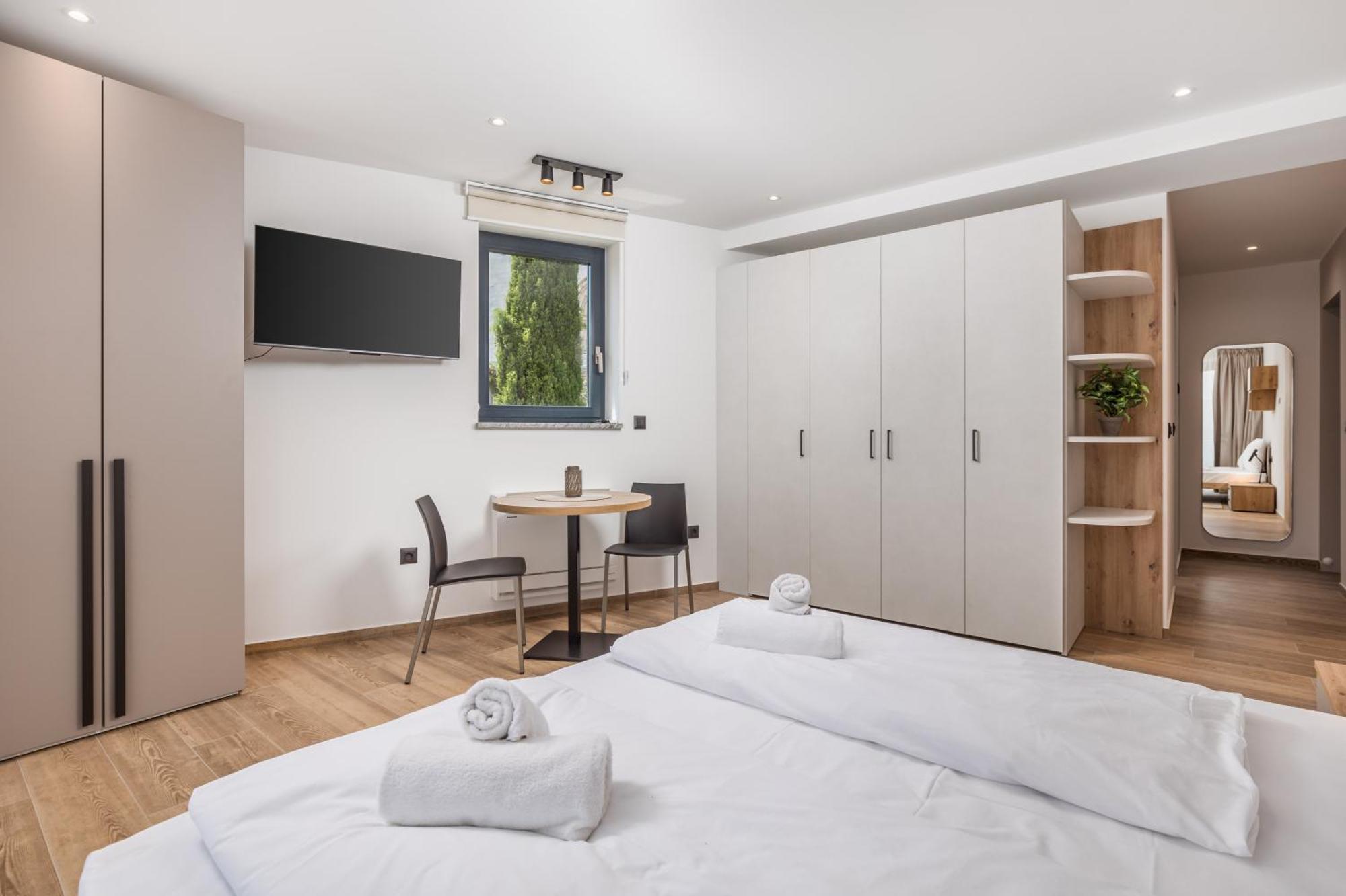 Belinda Apartments With Balcony & Private Parking Opatija Buitenkant foto